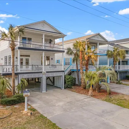 Mahalo House Villa